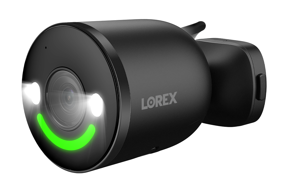 Lorex 4K Spotlight Indoor/Outdoor Wi-Fi 6 Security Camera with Smart Security Lighting (32GB)