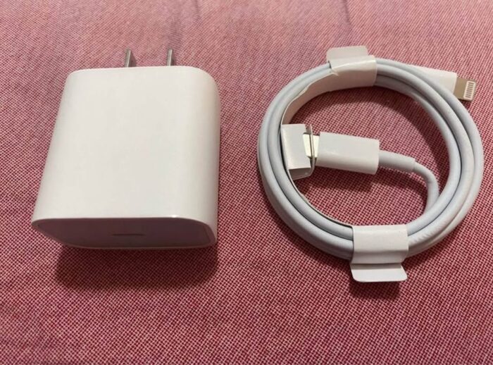 20W Adapter and Cable for iPhone (Fast Charging)
